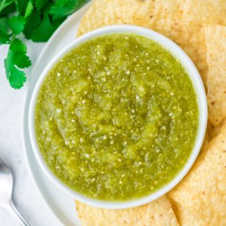 Salsa Verde Tomatillo al Serrano — La Costeña